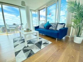 Modern 2 bed in central MK, Free Parking, Smart TV, Chelsea House